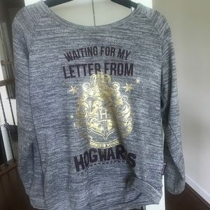 Hogwarts Harry Potter shirt!!